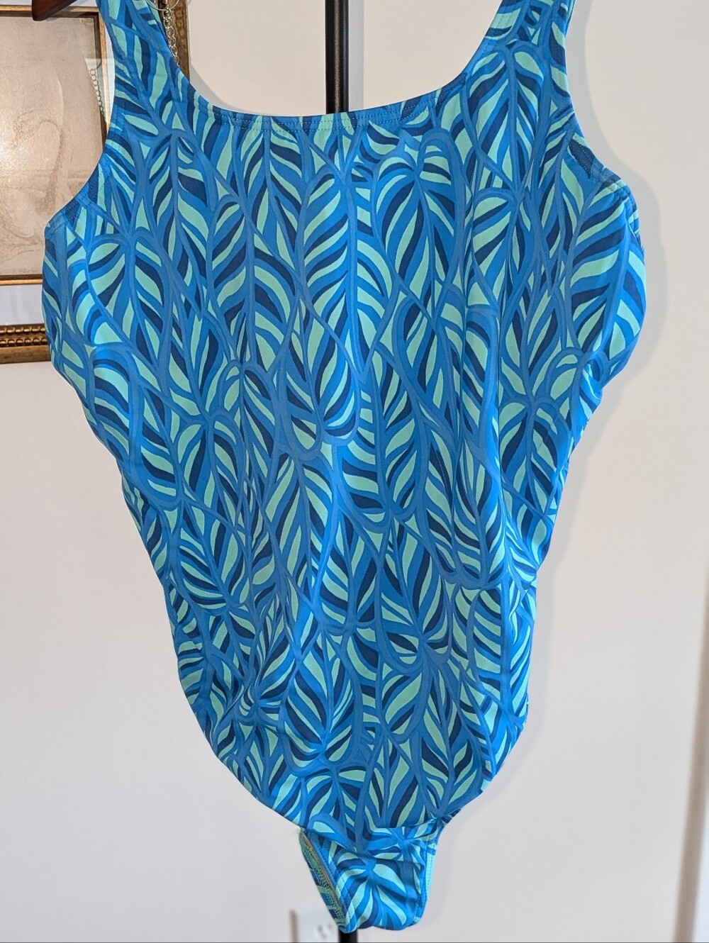 Lands’ End Blue Leaf Print One Piece Swimsuit Size 20W